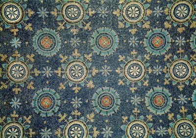 Szczegół dekoracji kwiatowej z mozaiki sklepienia autorstwa Byzantine