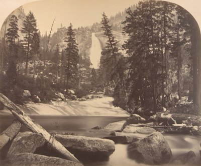 Nevada Fall, 700 stóp, 1861. autorstwa Carleton Emmons Watkins