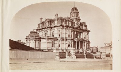 Rezydencja Chas. Crocker. autorstwa Carleton Watkins