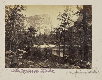 Jezioro, dolina Yosemite, hrabstwo Mariposa, Kalifornia. (nr 1028) autorstwa Carleton Watkins