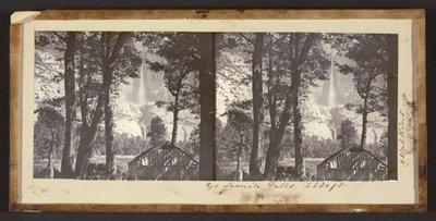 Yo Semite Falls. 2630 stóp autorstwa Carleton Watkins
