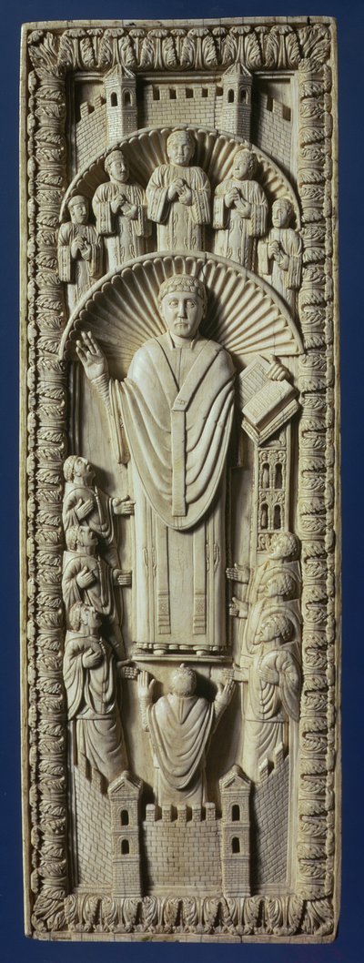 Arcybiskup w swoim chórze, ok. 875 rne (panel z kości słoniowej) autorstwa Carolingian School