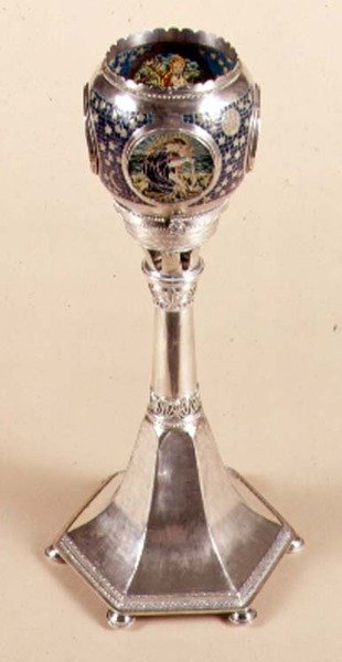 Emaliowana lampa Plique-a-jour, 1905-12 (metal i emalia) autorstwa Carrie Copson