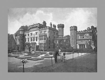 Zamek Hawarden, ok. 1900 autorstwa Catherall and Pritchard