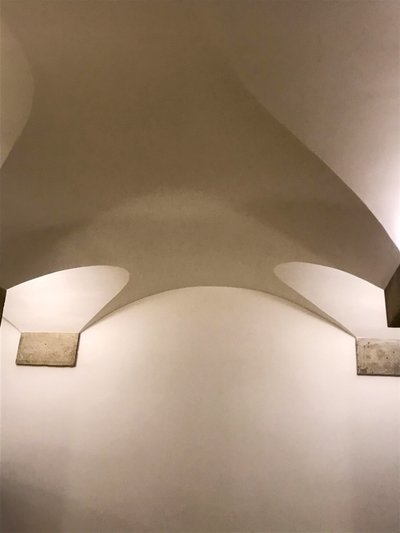 Kompozycja - Architektura - Detale, 2019 (zdjęcie ilustracyjne) autorstwa Cécile Jamet