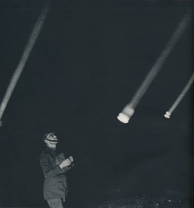 Wojna..., 1941 autorstwa Cecil Beaton