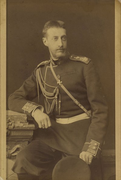 Konstantyn Konstantynowicz de Russie - Portret wielkiego księcia Konstantyna Konstantynowicza Rosji (1858-1915), autorstwa Bergamasco, Karola (Karla) (1830-1896). Zdjęcie albuminy, ok. 1880. Rosyjskie Państwowe Archiwum Filmowe i Fotograficzne, Krasnogorsk autorstwa Charles Bergamasco