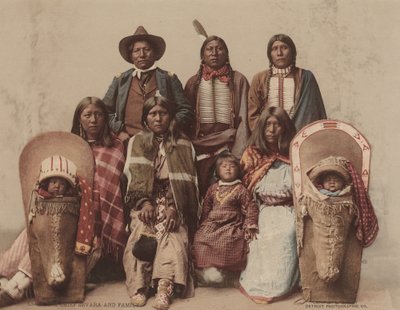 Ute Chief Severo i rodzina autorstwa Charles A. Nast, Detroit Photographic Company