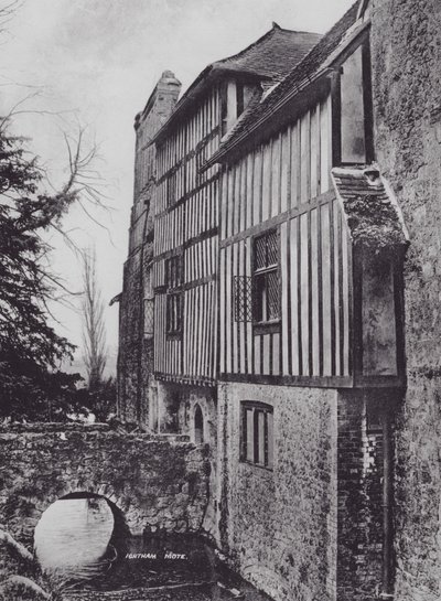 Ightham Mote (zdjęcie czarno-białe) autorstwa Charles Essenhigh Corke