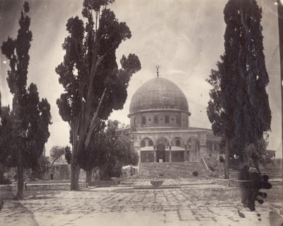 Kopuła na Skale na Haram al Sharif w Jerozolimie, od południa, 1870 autorstwa Charles F. Tyrwhitt Drake