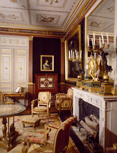 Salon dla gości i pozostawiony portret królowej Hortense, Chateau de Malmaison w Rueil-Malmaison, autorstwa architektów Pierre-Francois-Leonard Fontaine i Charles Percier, Francja autorstwa Charles and Fontaine Pierre Percier
