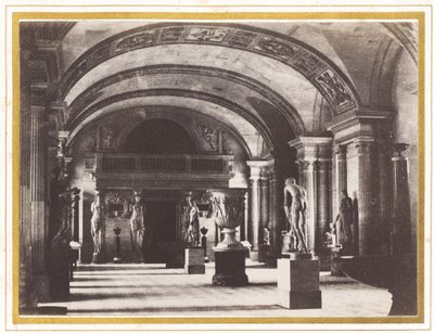 Salle des Cariatides, Musée du Louvre, ok. 1851 r. (zdjęcie) autorstwa Charles Marville