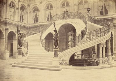 [Schody, wnętrze Hôtel de Ville] autorstwa Charles Marville