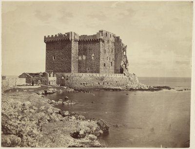 [Zamek na wyspie Saint-Honorat, niedaleko Cannes / Le château de île Saint-Honorat, près de Cannes autorstwa Charles Nègre