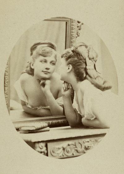 Portret aktorki Henriette Victoire Drouard (1851-1923). autorstwa Charles Reutlinger