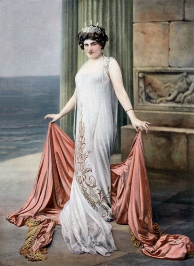Francuska sopranistka Zina Brozia w roli Tajów w operze „Thais”, fot. Cheri Rousseau z francuskiej gazety „Le Theatre” 11 stycznia autorstwa Cheri Rousseau