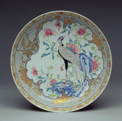 Naczynie malowane z długoogoniastym ptakiem, kamieniami i kwiatami, okres Yongzheng, 1725-35 (porcelana ze skorupek jaj) autorstwa Chinese School