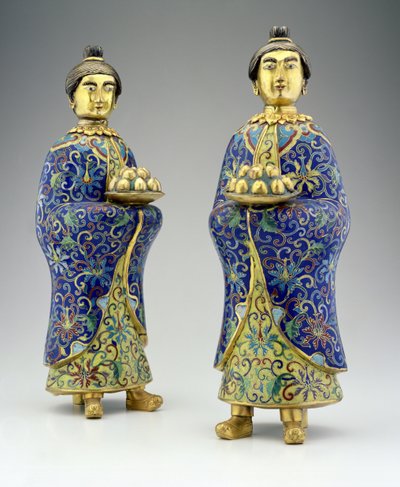 Para asystentek, okres Qianlong, 1736-95 (emalia cloisonne) autorstwa Chinese School