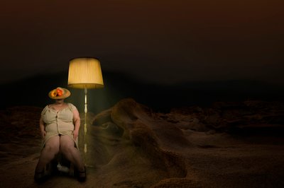Surrealistyczna kobieta z królikiem autorstwa Christine von Diepenbroek