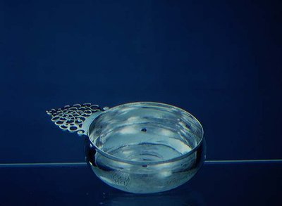 Porringer autorstwa Corney and Peter van Inburgh