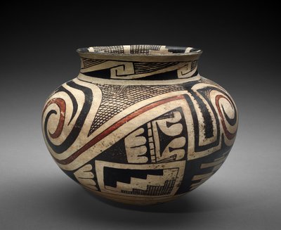 Słoik (olla) z geometrycznymi wzorami autorstwa Culture Mogollon