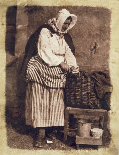 Oyster Woman, 1843-47 (odbitka na papierze solnym z negatywu kalotypu) (zob. też 224278, 224280) autorstwa David Octavius Hill