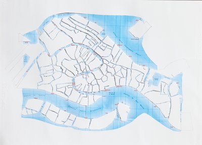 Venice Liquid Streets, 2008 (kolaż wycinany z papieru) autorstwa Deirdre Kelly