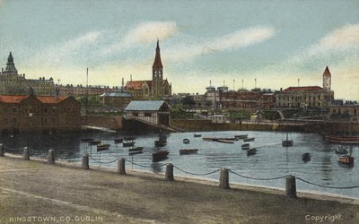 Dun Laoghaire Kingstown, Hrabstwo Dublin, Irlandia kolorowe zdjęcie autorstwa Desire Chaineux