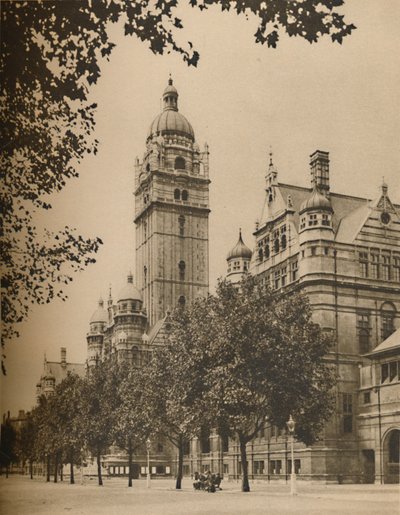Gdzie Uniwersytet Londyński dzieli kwatery z Imperial Institute, c1935. autorstwa Donald McLeish