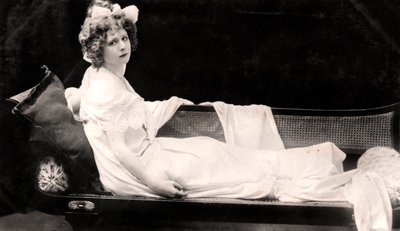 Mabel Love 1874-1953, angielska aktorka i tancerka, początek XX wieku. autorstwa Dover Street Studios