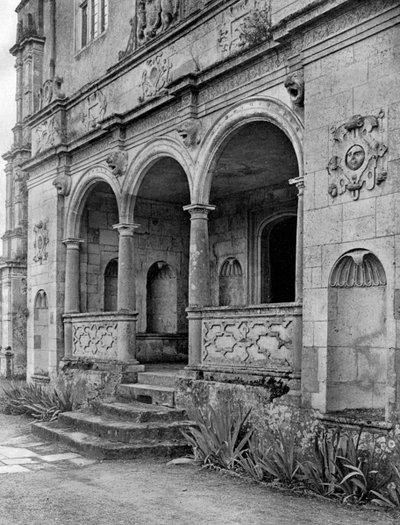 Loggia, Cranborne Manor House, Dorset, 1924-1926. autorstwa E. Bastard