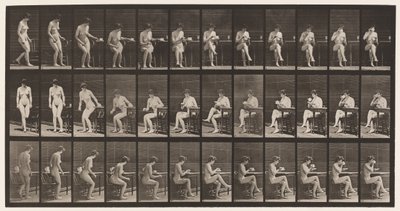 Talerz 238. Siedzenie na krześle, krzyżowanie nóg, picie z filiżanki herbaty autorstwa Eadweard Muybridge
