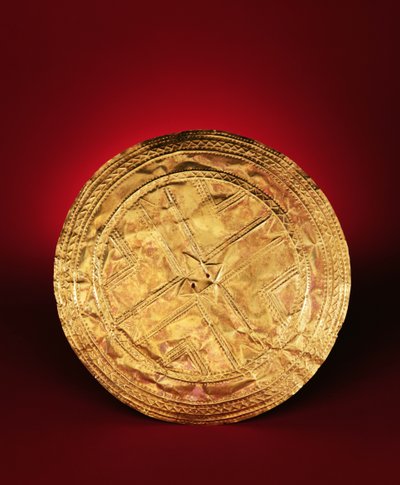 Dysk prawdopodobnie używany jako broszka, z Tedavnet, hrabstwo Monaghan, 2200-2000 pne (złoto) autorstwa Early Bronze Age