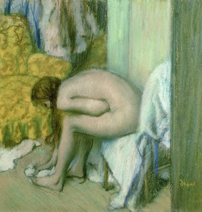 Po kąpieli kobieta osuszająca lewą stopę autorstwa Edgar Degas