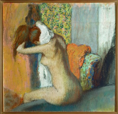 Młoda kobieta susząca szyję (olej na płótnie) autorstwa Edgar Degas