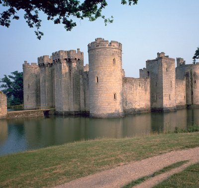 Zamek Bodiam, XIV wiek autorstwa Edward Dalyngrigge