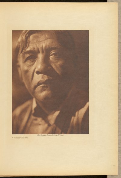 Człowiek z wybrzeża Pomo autorstwa Edward S. Curtis