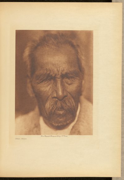 Otila - Maidu autorstwa Edward S. Curtis