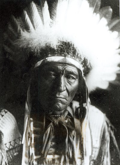 Żelazny pióropusz - Ogalala, rdzenny Amerykanin autorstwa Edward Sheriff Curtis