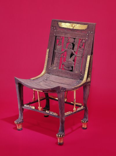 Krzesło z grobowca Tutanchamona (ok. 1370-1352 pne) przedstawiające ducha milionów lat, Nowe Królestwo (drewno cedrowe) (patrz także 148192) autorstwa Egyptian 18th Dynasty