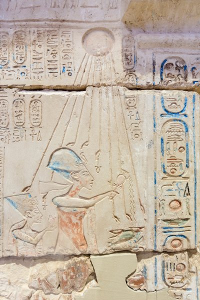 Fasada świątyni, detal autorstwa Egyptian 18th Dynasty