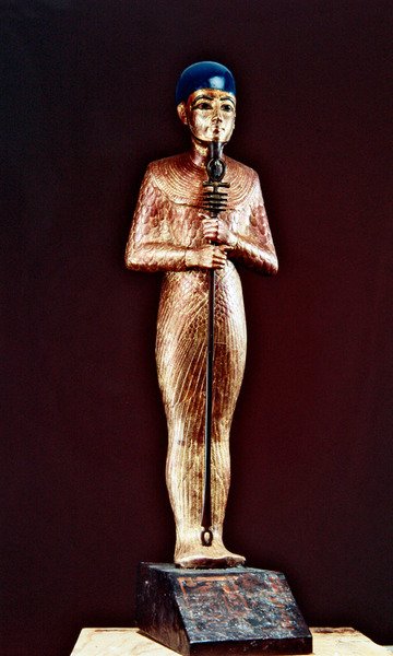 Figura boga Ptaha, z grobowca Tutanchamona, Nowe Królestwo (pozłacane i zabrudzone drewno z fajansem) autorstwa Egyptian 18th Dynasty