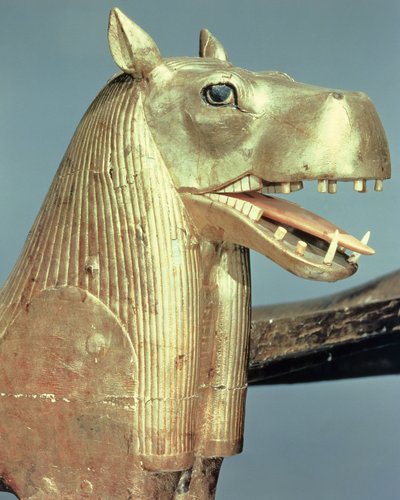 Zagłówek nagrobny w postaci bogini Tueris, z grobowca Tutanchamona (ok. 1370-52 pne) Nowe Królestwo (złocone drewno) autorstwa Egyptian 18th Dynasty
