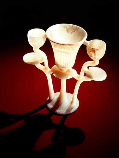 Lampa w formie trzech kwiatów lotosu, z grobowca Tutanchamona, Nowe Królestwo (alabaster) autorstwa Egyptian 18th Dynasty
