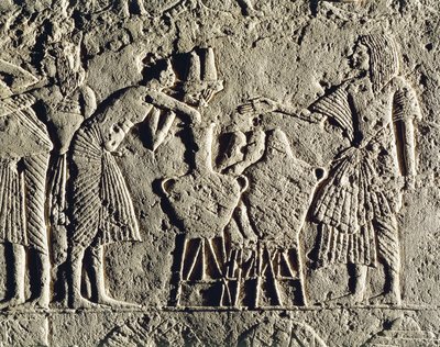 Życie w obozie wojskowym: pracownicy zatrudnieni przy kontroli napojów (wina i piwa), płaskorzeźba z grobowca Horemheba w Sakkarze, szczegół autorstwa Egyptian 18th Dynasty
