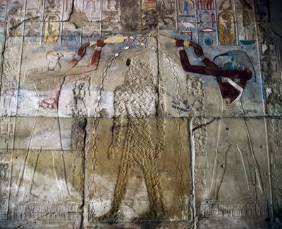 Królowa Hatszepsut między bogiem Horusem a bogiem Thothem, malowany relief, sala Czerwonej Kaplicy Hatszepsut, kompleks świątynny w Karnaku (lista światowego dziedzictwa UNESCO) autorstwa Egyptian 18th Dynasty