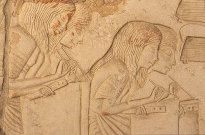Relief przedstawiający skrybów przy pracy, z grobowca Horemheba (ok. 1323-1295 pne) Nowe Królestwo (malarstwo ścienne) (detal z 218338) autorstwa Egyptian 18th Dynasty