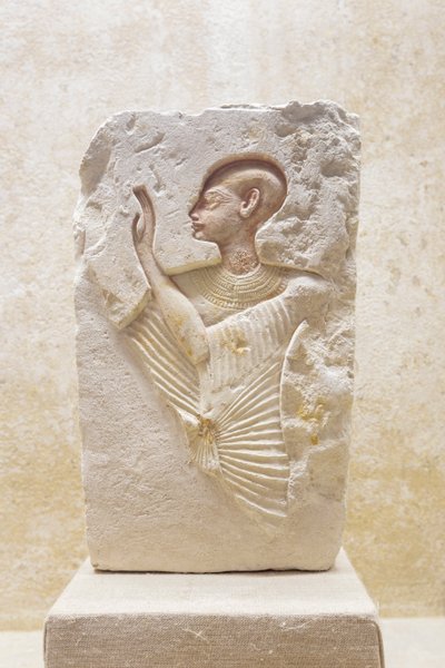 Relief księdza, nowe królestwo autorstwa Egyptian 18th Dynasty