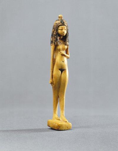 Statuetka nagiej dziewczyny, Nowe Królestwo, ok. 1390-1353 pne (malowana kość słoniowa) autorstwa Egyptian 18th Dynasty
