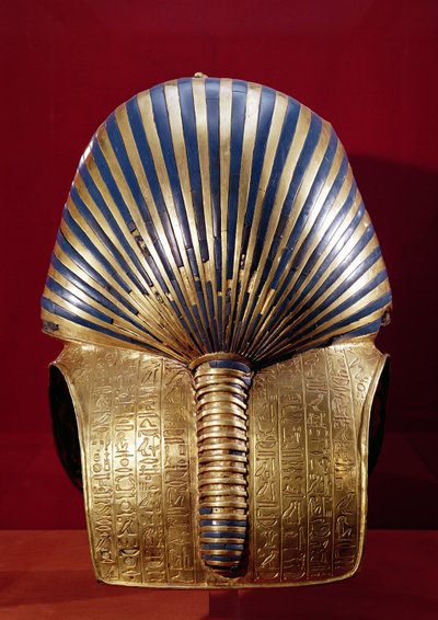 Tył złotej maski, ze Skarbu Tutanchamona (ok. 1370-1352 pne) Nowe Królestwo, ok. 1340 pne (złoto inkrustowane kamieniami półszlachetnymi) autorstwa Egyptian 18th Dynasty